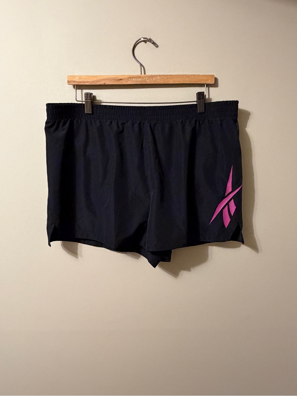 Reebok Women’s Black Athletic Shorts with Pink Logo Women’s XL